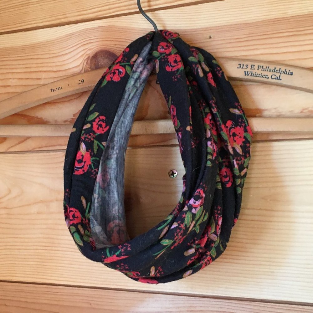 Navy Blue Floral Buff/Bandeau